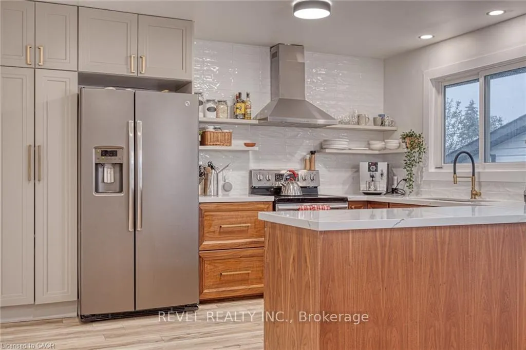 Photo 15 of 1141 Mohawk Road E, Hamilton, Huntington — HOMEH