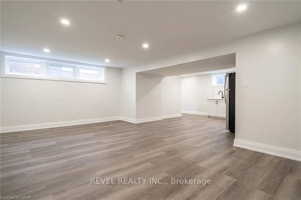 Photo 35 of 1141 Mohawk Road E, Hamilton, Huntington — HOMEH