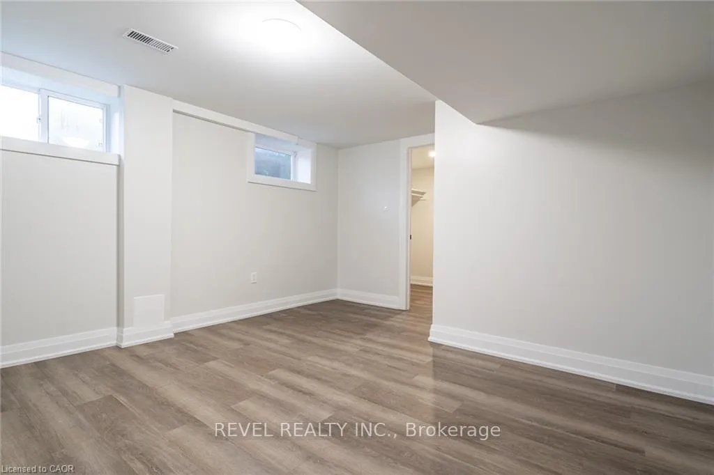 Photo 38 of 1141 Mohawk Road E, Hamilton, Huntington — HOMEH