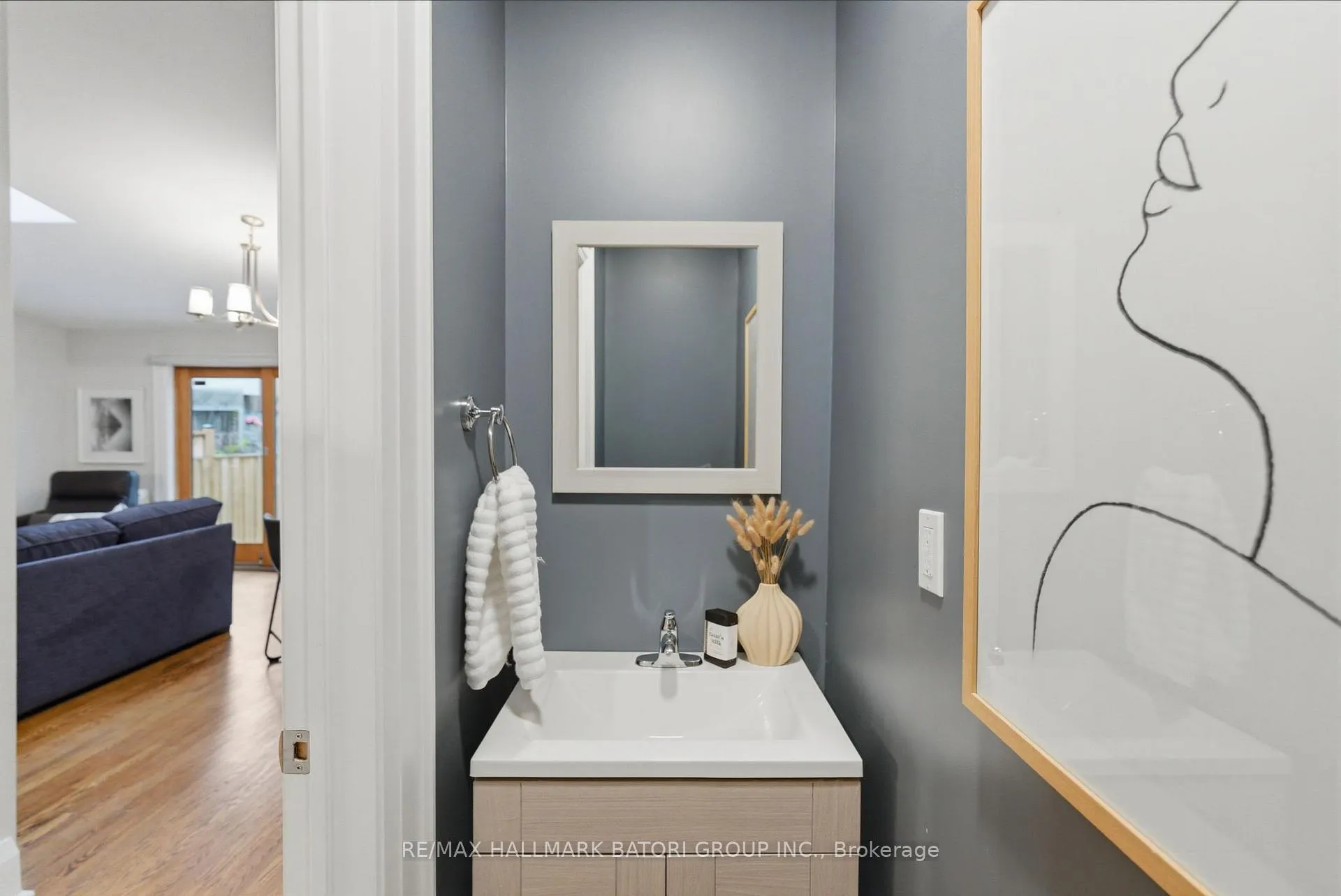 Photo 8 of 197 Greer Road, Toronto, Lawrence Park North — HOMEH