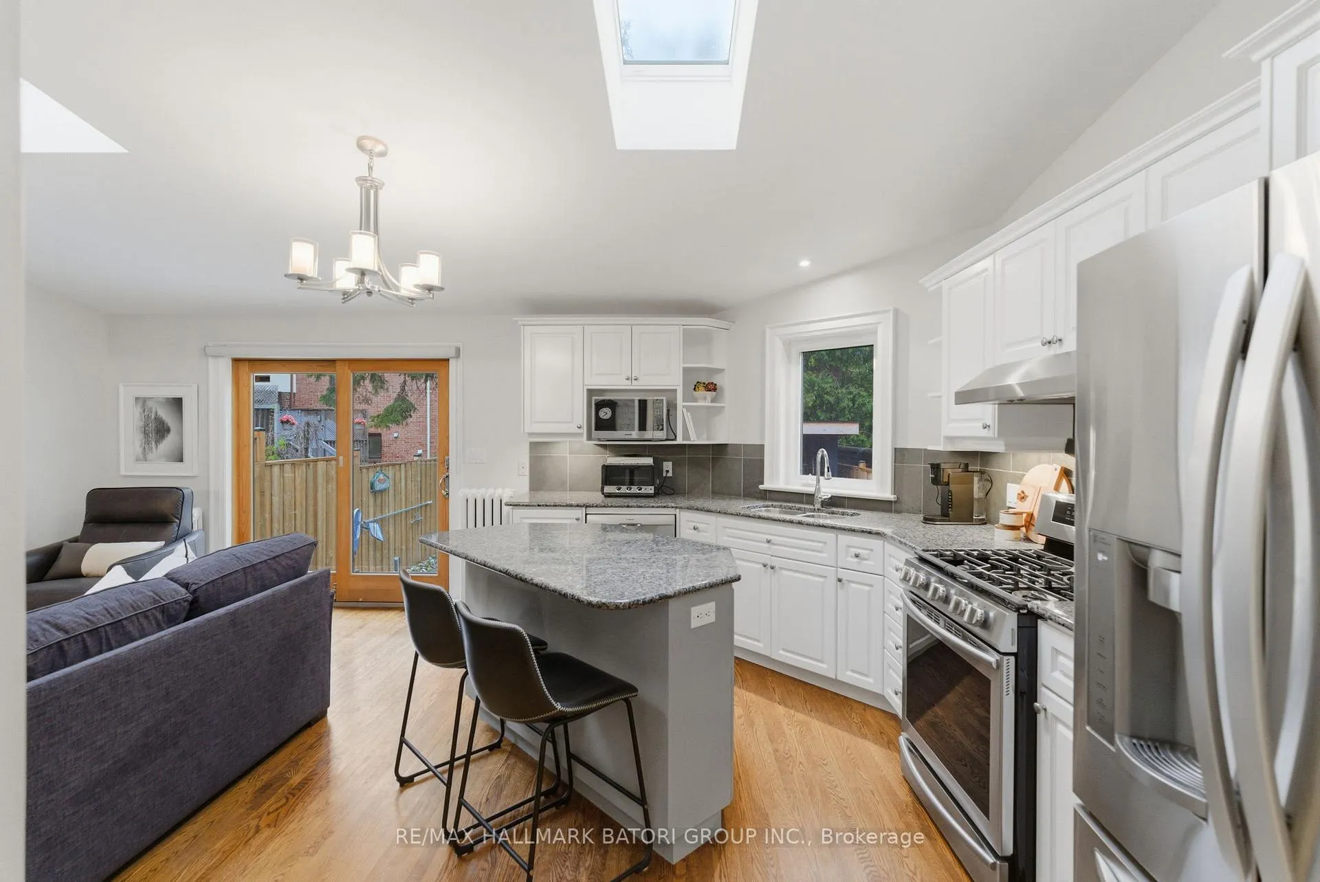 Photo 9 of 197 Greer Road, Toronto, Lawrence Park North — HOMEH