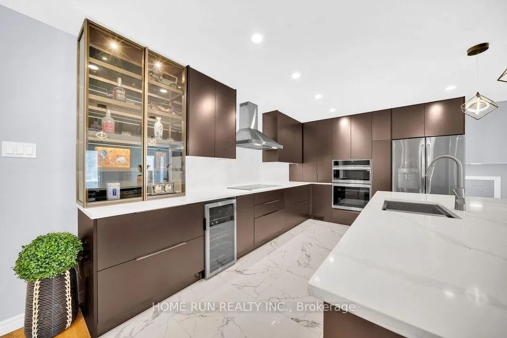 Photo 10 of 3334 Riverside Drive, Ottawa, Mooneys Bay/Revelstoke — HOMEH
