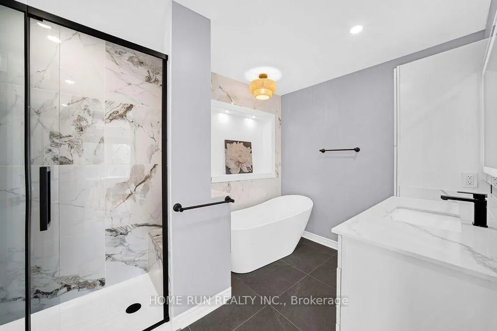 Photo 20 of 3334 Riverside Drive, Ottawa, Mooneys Bay/Revelstoke — HOMEH