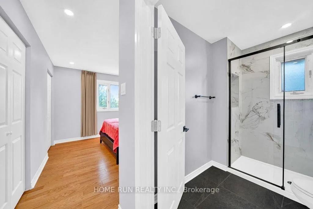 Photo 22 of 3334 Riverside Drive, Ottawa, Mooneys Bay/Revelstoke — HOMEH