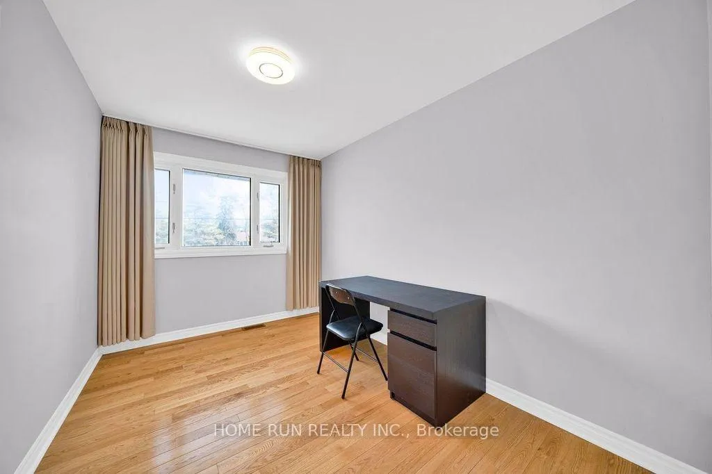 Photo 27 of 3334 Riverside Drive, Ottawa, Mooneys Bay/Revelstoke — HOMEH