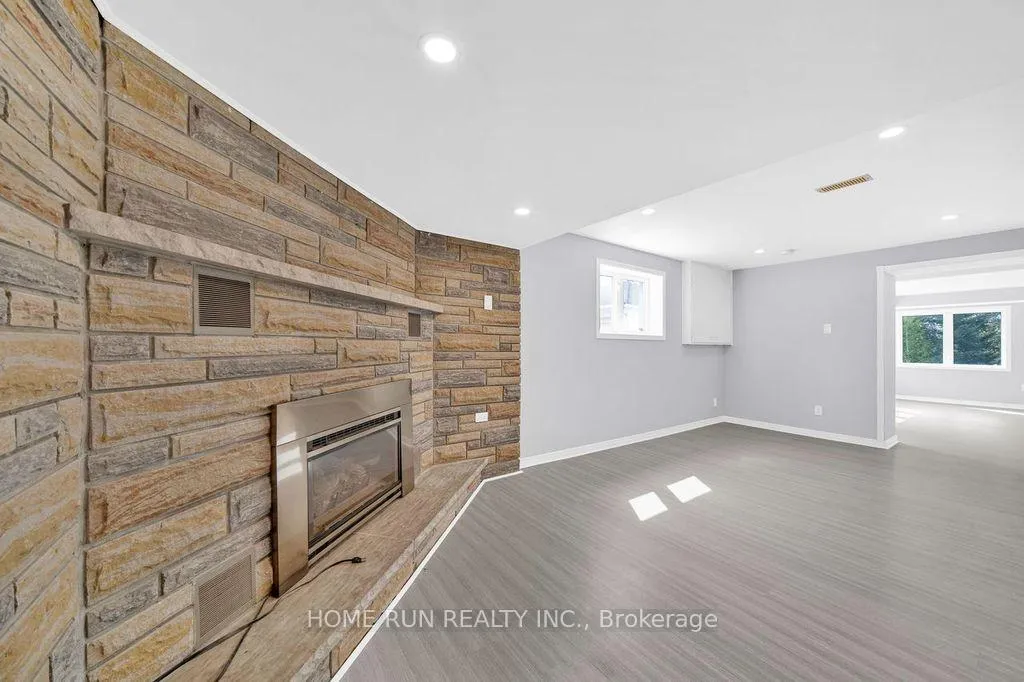 Photo 35 of 3334 Riverside Drive, Ottawa, Mooneys Bay/Revelstoke — HOMEH