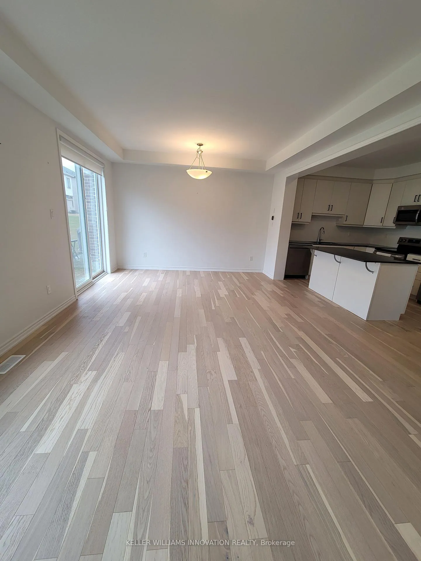 Photo 5 of 34 Routley Street, Kitchener — HOMEH