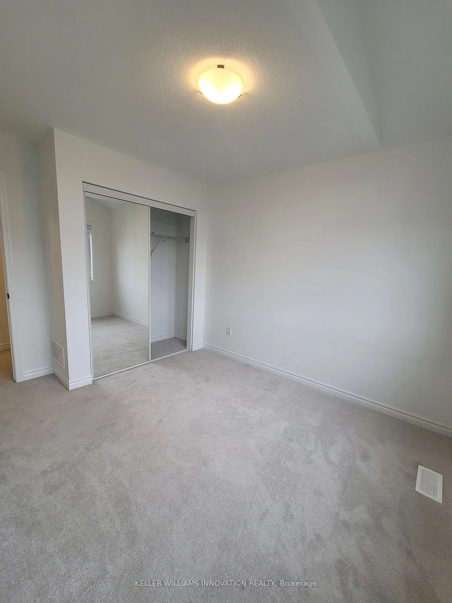 Photo 16 of 34 Routley Street, Kitchener — HOMEH