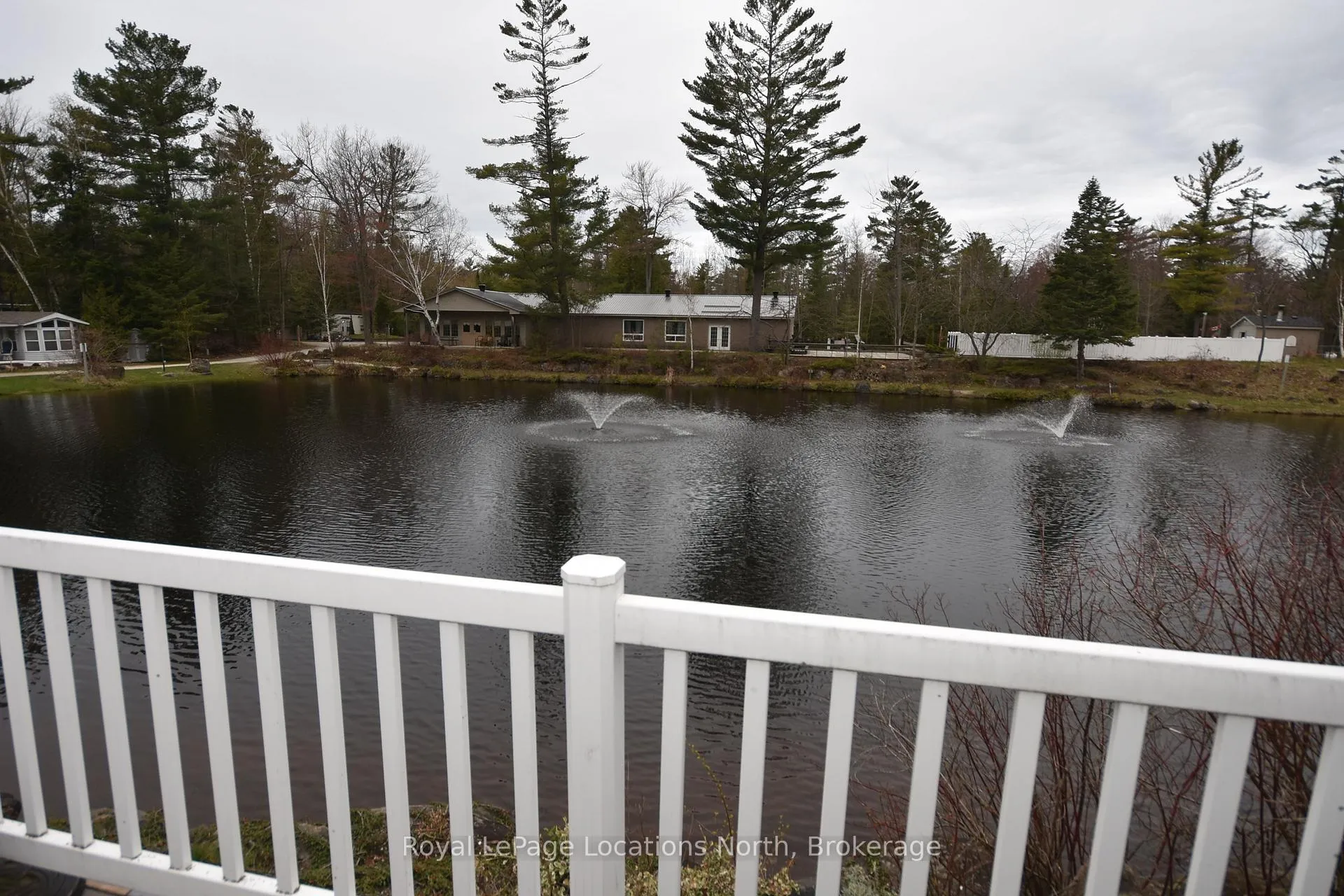 Photo 14 of 20 Topaz Street W, Wasaga Beach — HOMEH