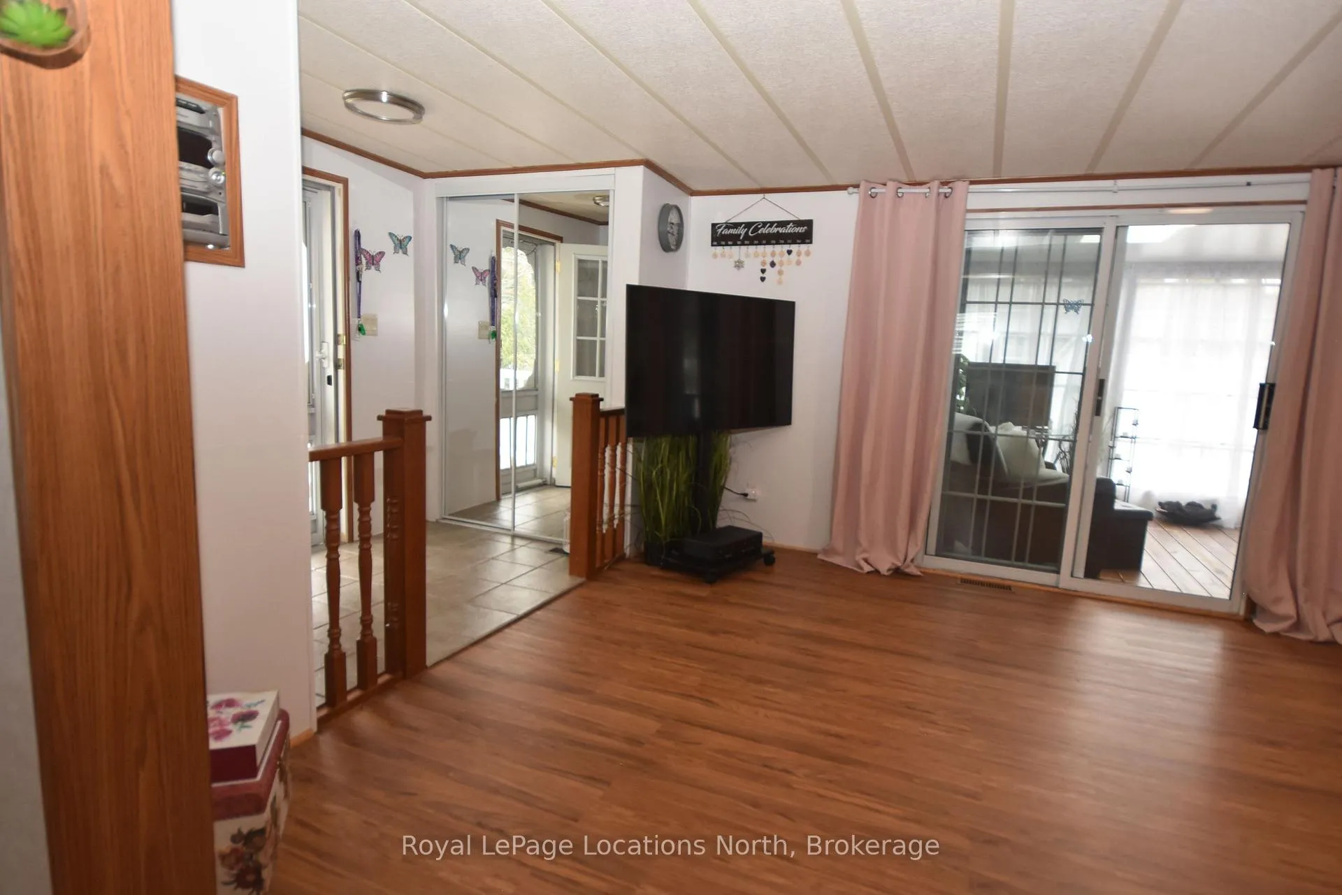 Photo 32 of 20 Topaz Street W, Wasaga Beach — HOMEH