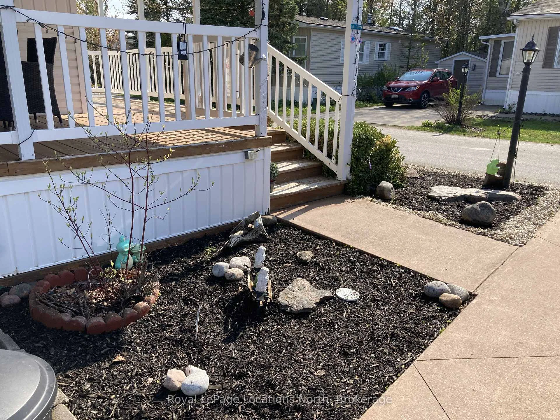 Photo 11 of 20 Topaz Street W, Wasaga Beach — HOMEH