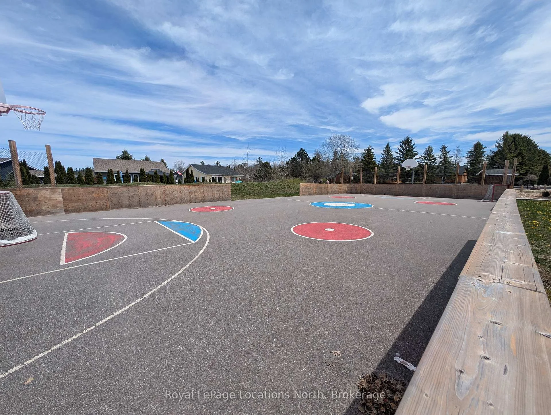 Photo 43 of 20 Topaz Street W, Wasaga Beach — HOMEH