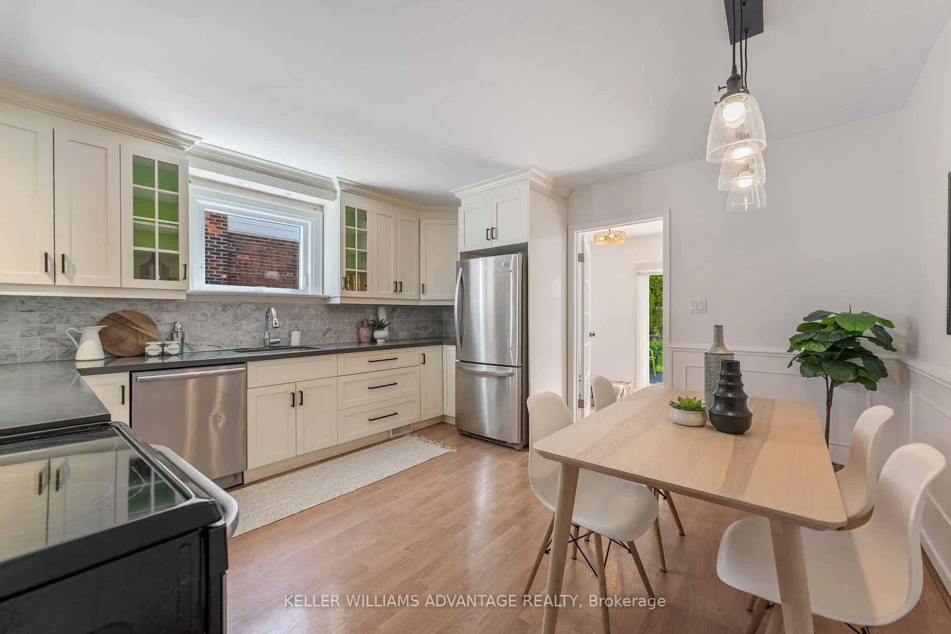 Photo 8 of 60 Wayland Avenue, Toronto, East End-Danforth — HOMEH