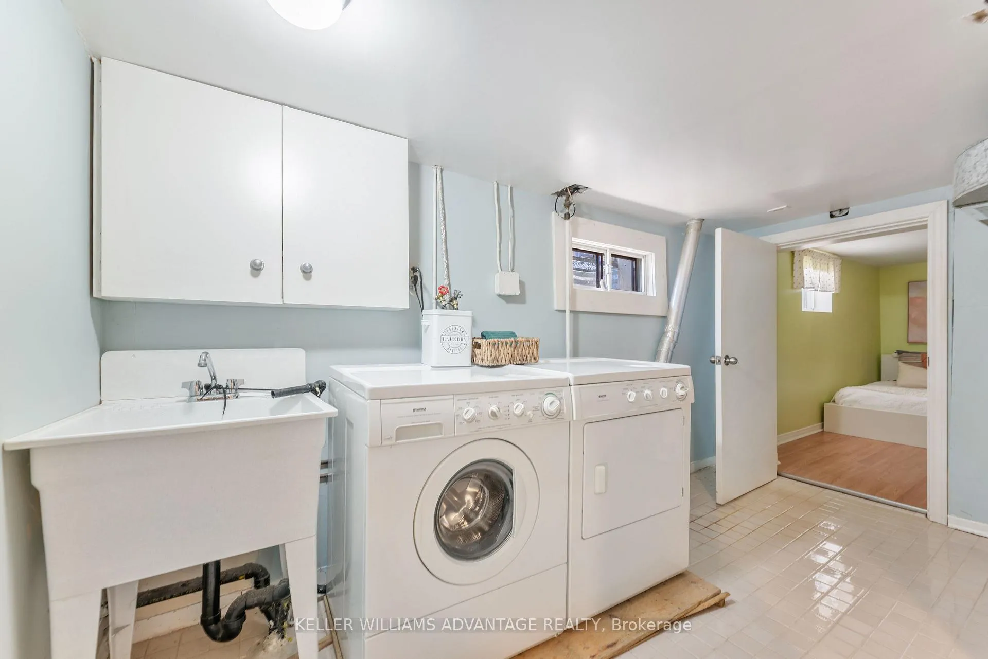 Photo 25 of 60 Wayland Avenue, Toronto, East End-Danforth — HOMEH