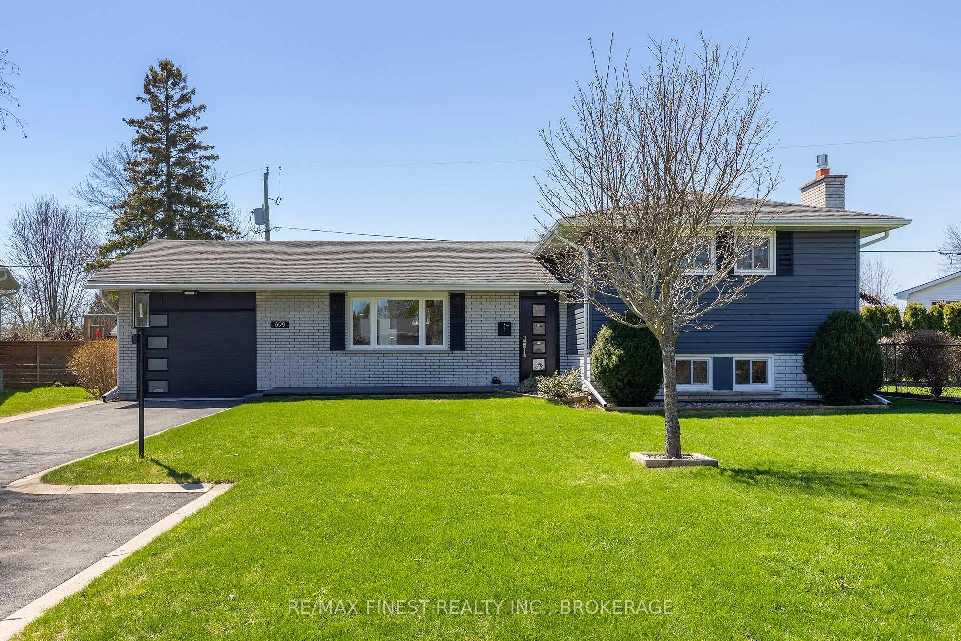 Photo 1 of 699 Wembly Place, Kingston, South of Taylor-Kidd Blvd — HOMEH