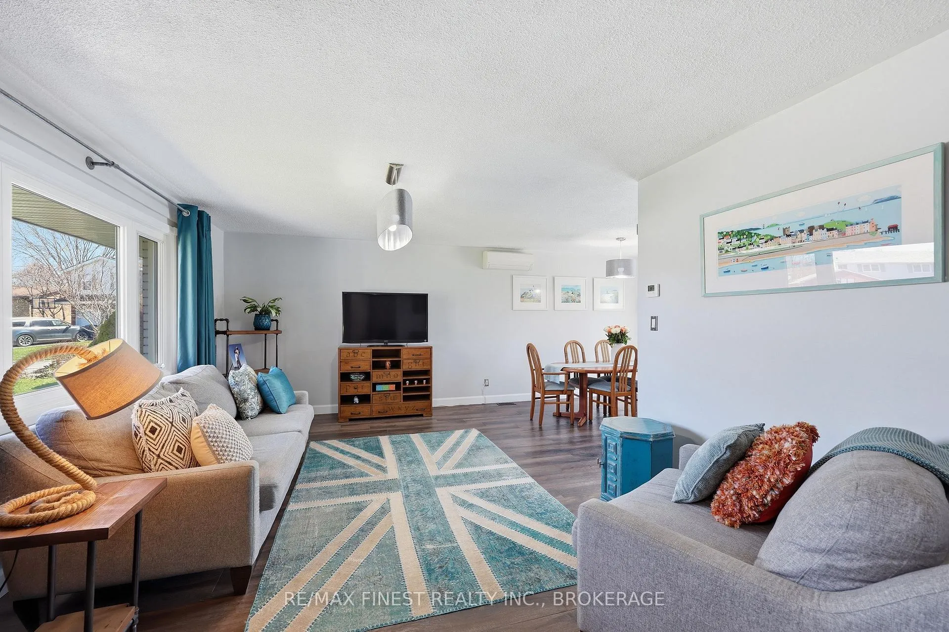 Photo 7 of 699 Wembly Place, Kingston, South of Taylor-Kidd Blvd — HOMEH