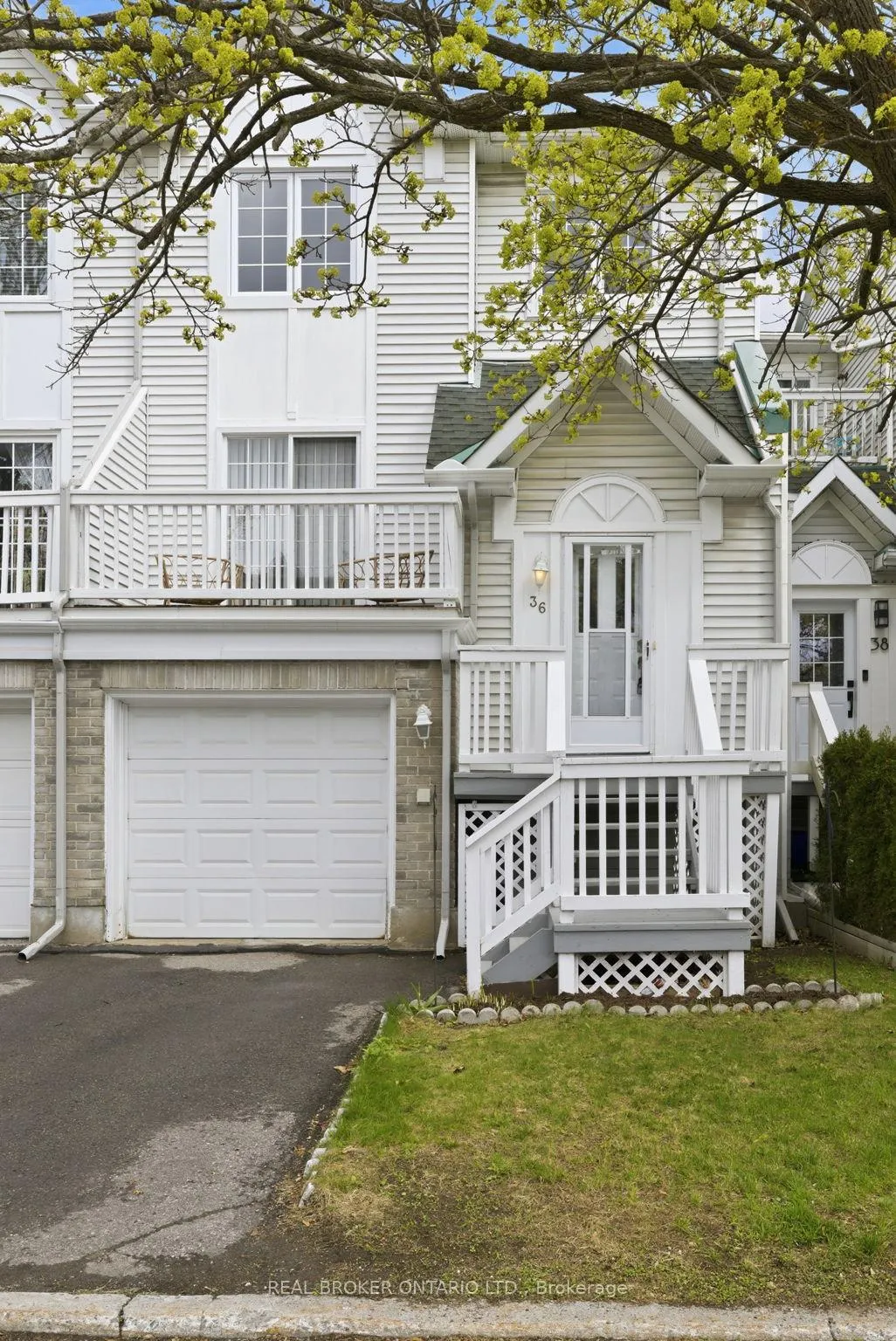 Photo 1 of 36 Castlegreen Private, Ottawa, Hunt Club Park/Greenboro — HOMEH