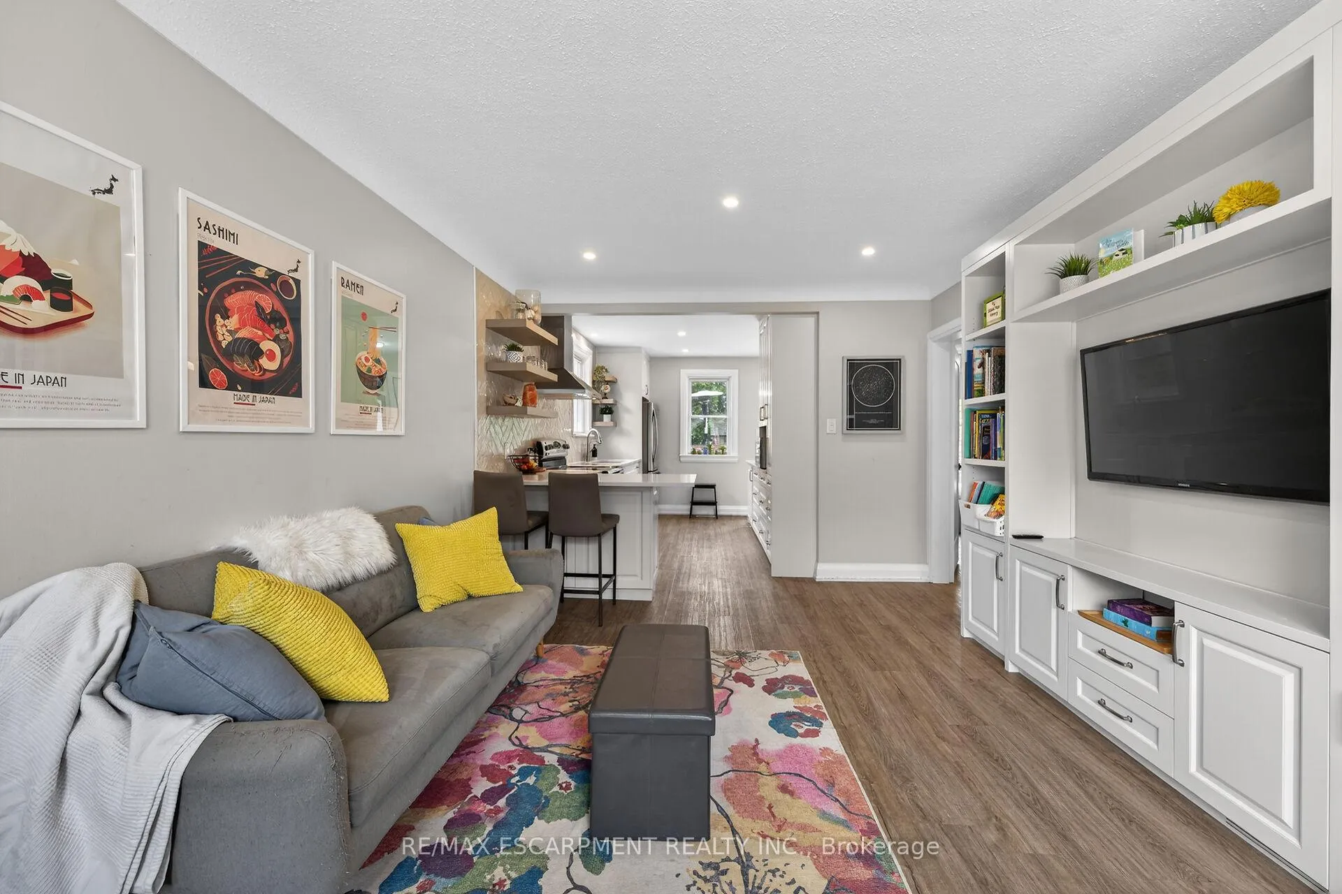 Photo 4 of 225 Bond Street, Hamilton, Westdale — HOMEH