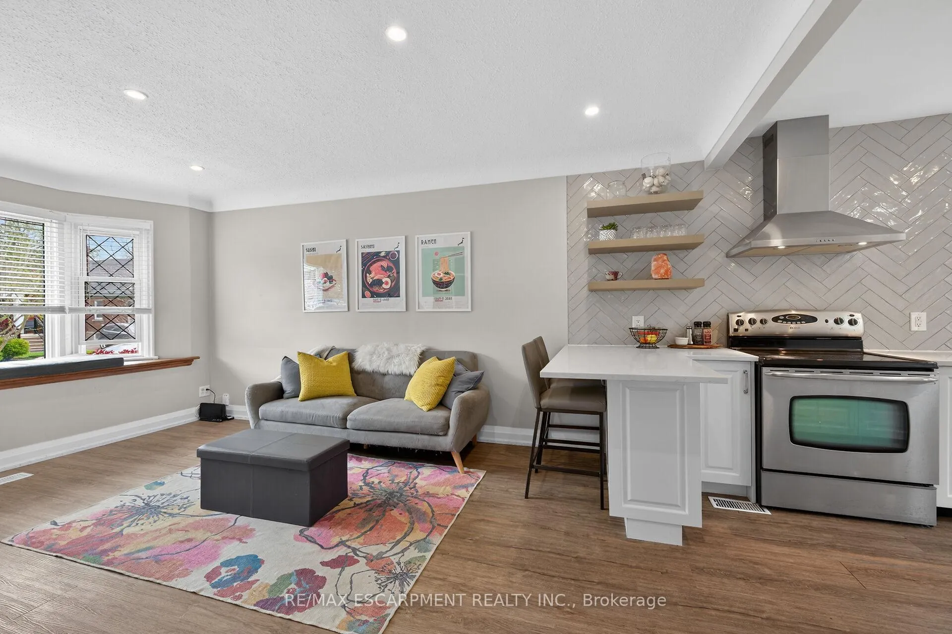 Photo 7 of 225 Bond Street, Hamilton, Westdale — HOMEH