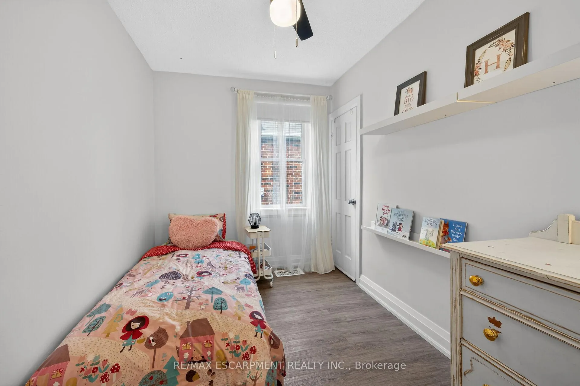 Photo 17 of 225 Bond Street, Hamilton, Westdale — HOMEH