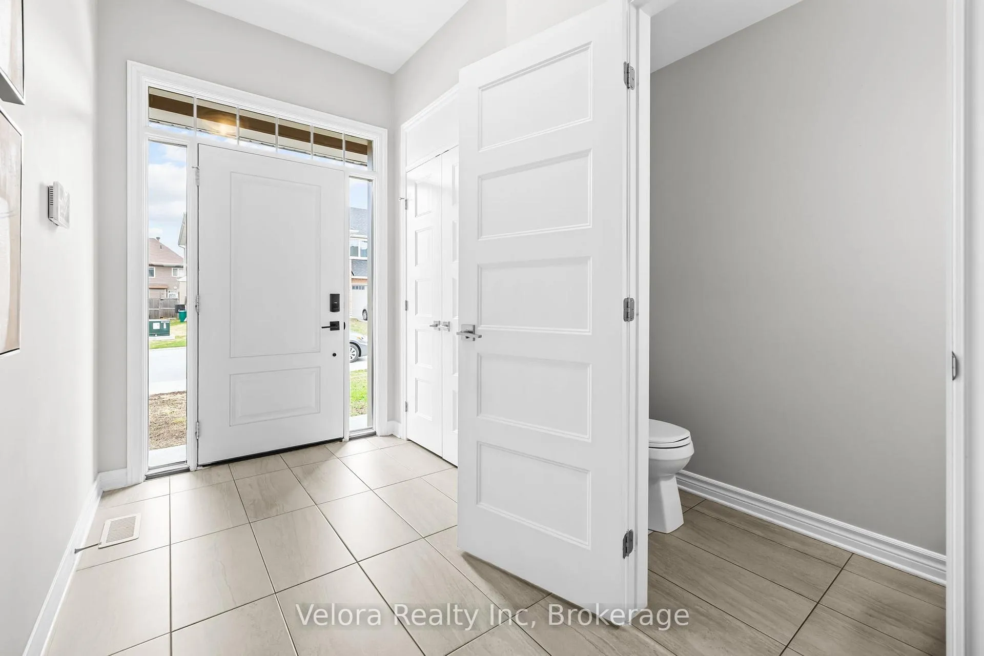 Photo 4 of 821 Indica Street, Ottawa, Stittsville (North) — HOMEH