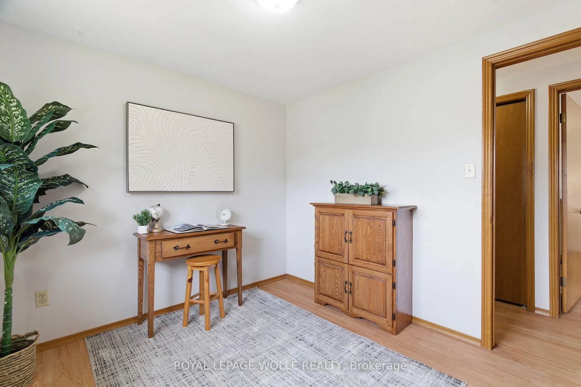 Photo 25 of 118 Deerberry Place, Waterloo — HOMEH