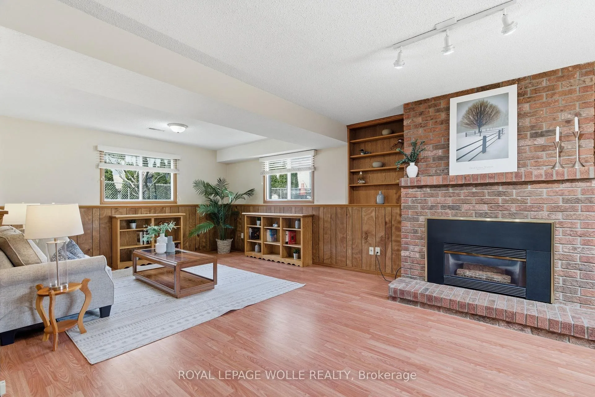 Photo 33 of 118 Deerberry Place, Waterloo — HOMEH