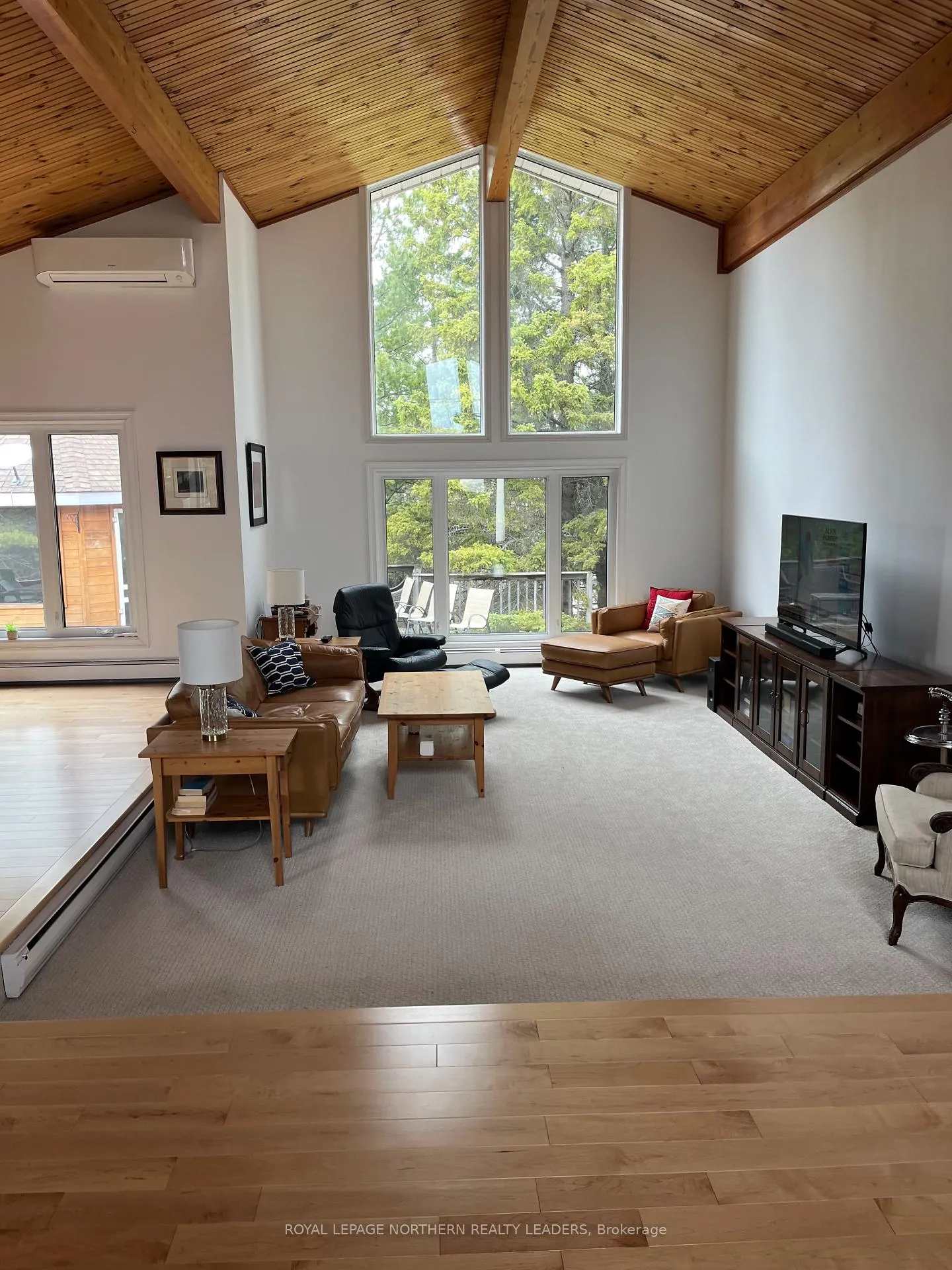 Photo 3 of 450 Dalton Road, Timmins, TS - Dalton — HOMEH