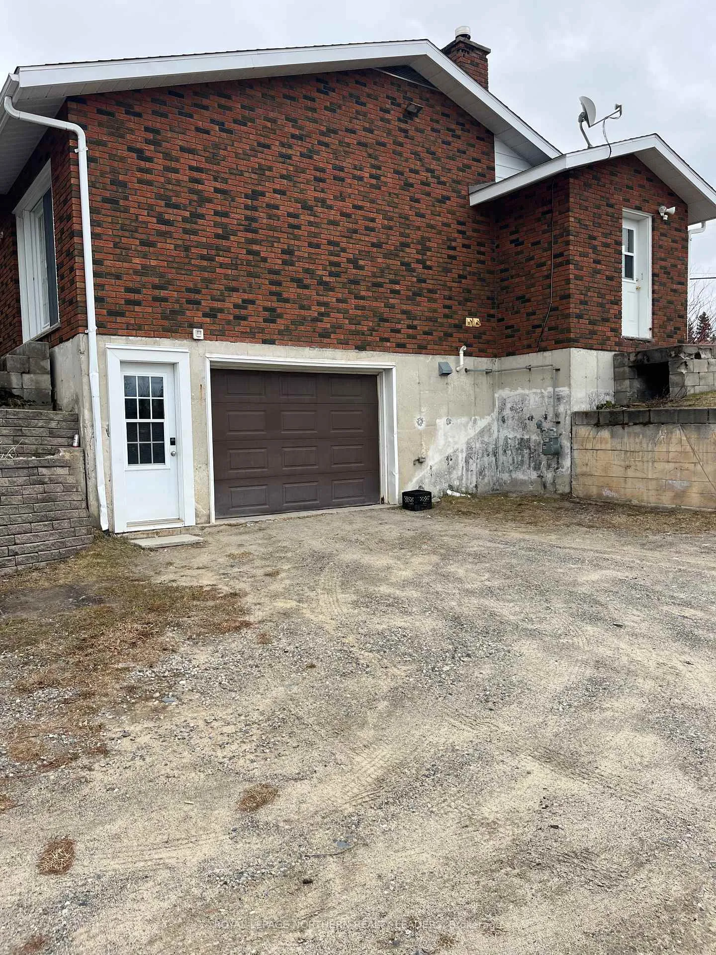 Photo 29 of 450 Dalton Road, Timmins, TS - Dalton — HOMEH