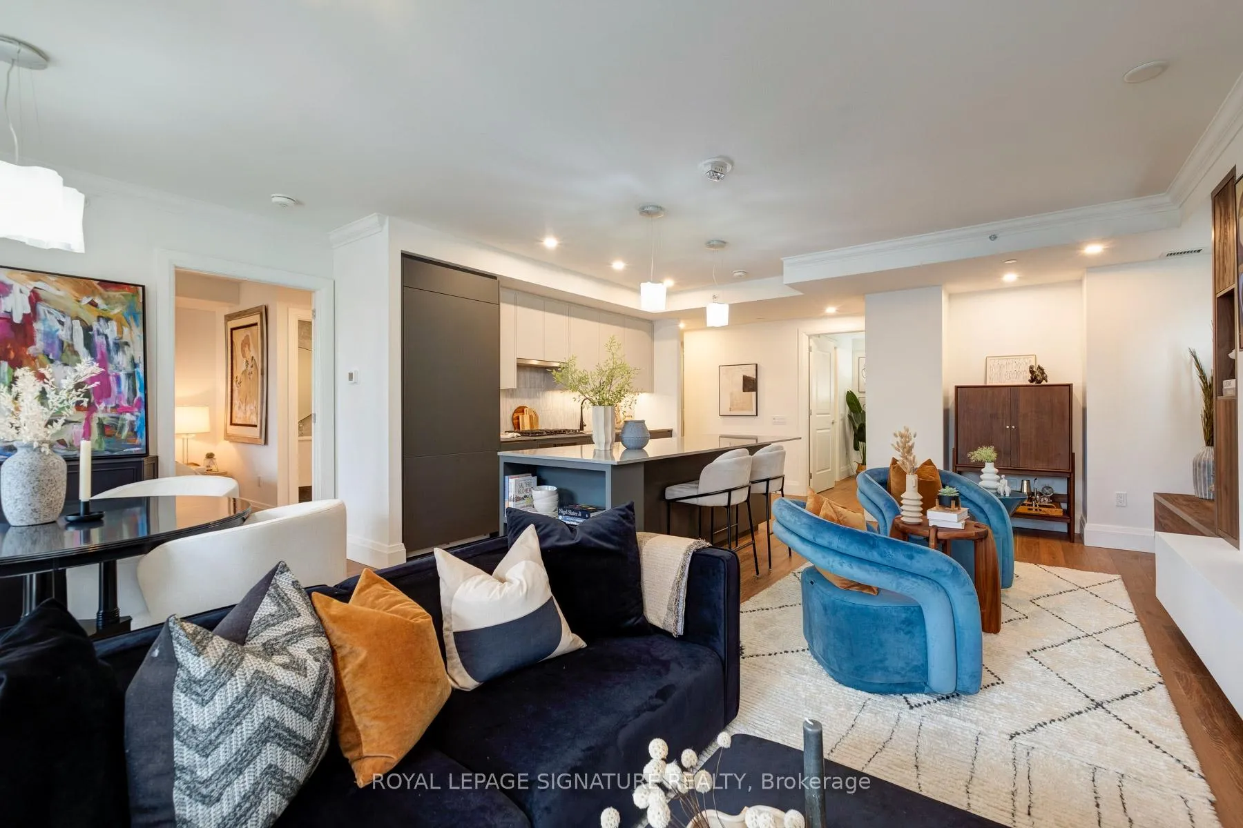 Photo 16 of Unit 303, 285 Avenue Road, Toronto, The Annex — HOMEH