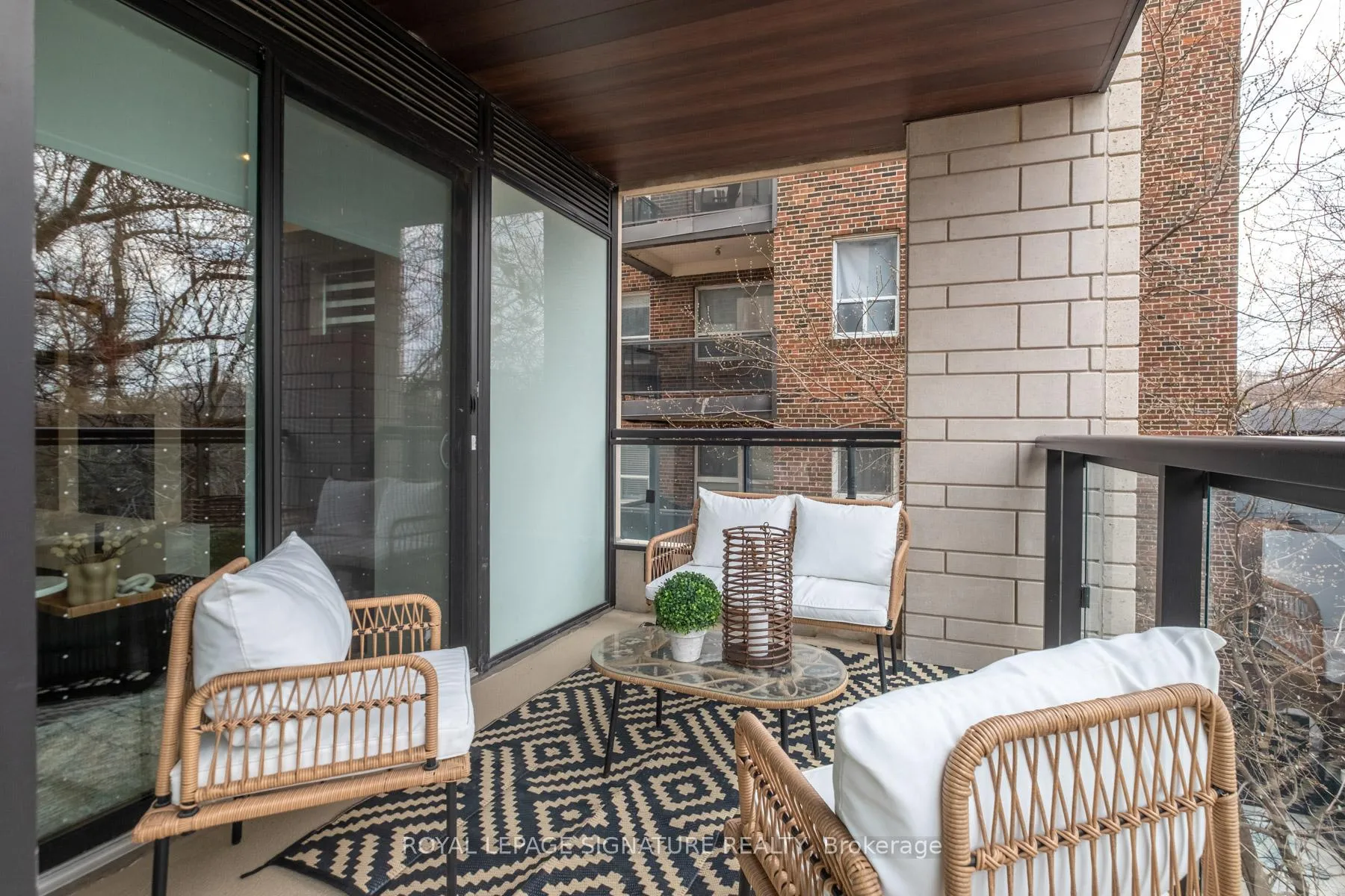 Photo 19 of Unit 303, 285 Avenue Road, Toronto, The Annex — HOMEH