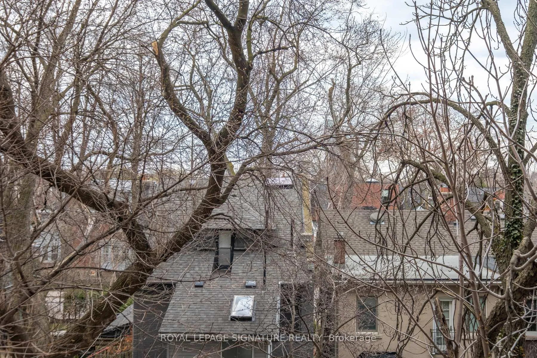 Photo 21 of Unit 303, 285 Avenue Road, Toronto, The Annex — HOMEH