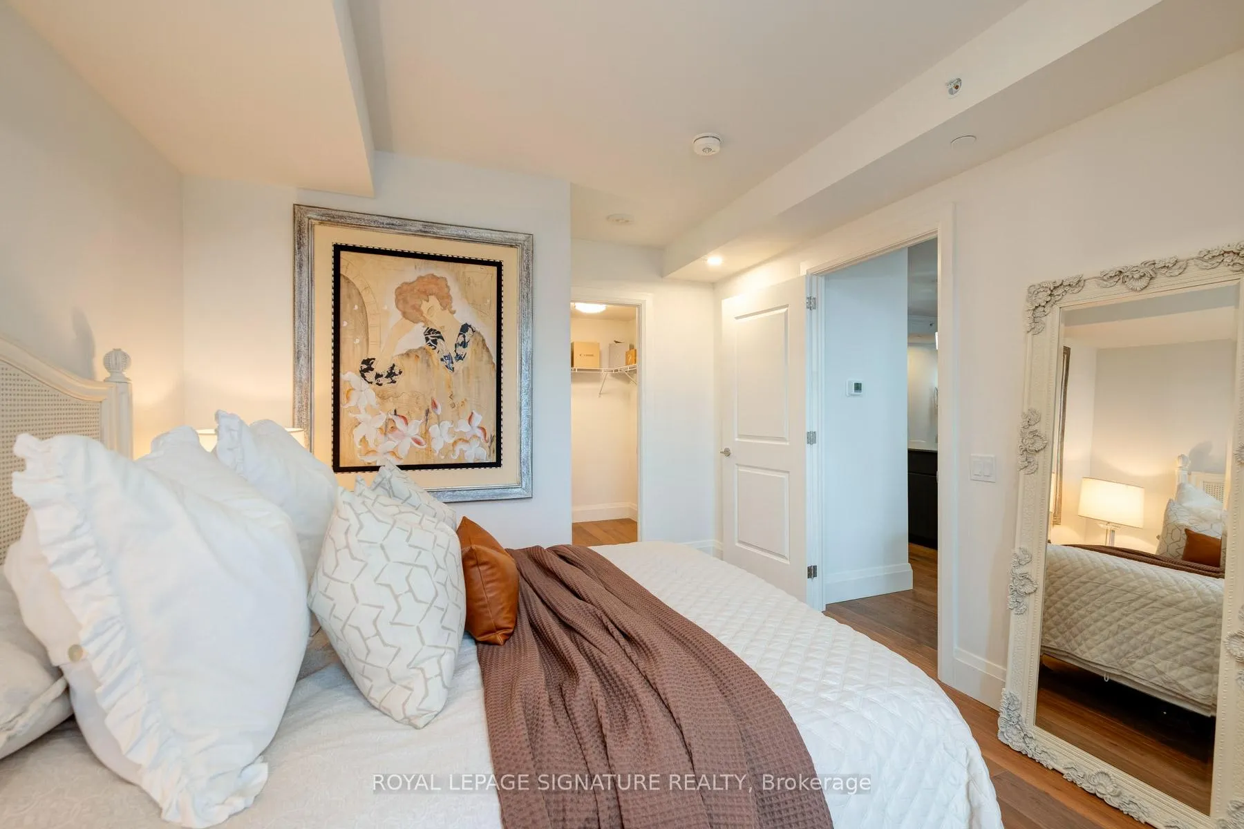 Photo 30 of Unit 303, 285 Avenue Road, Toronto, The Annex — HOMEH