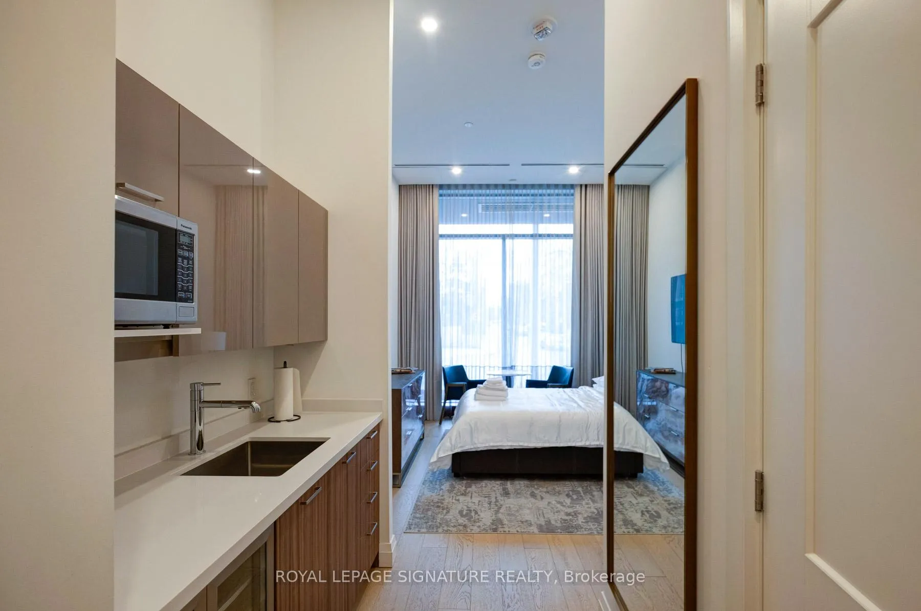 Photo 42 of Unit 303, 285 Avenue Road, Toronto, The Annex — HOMEH