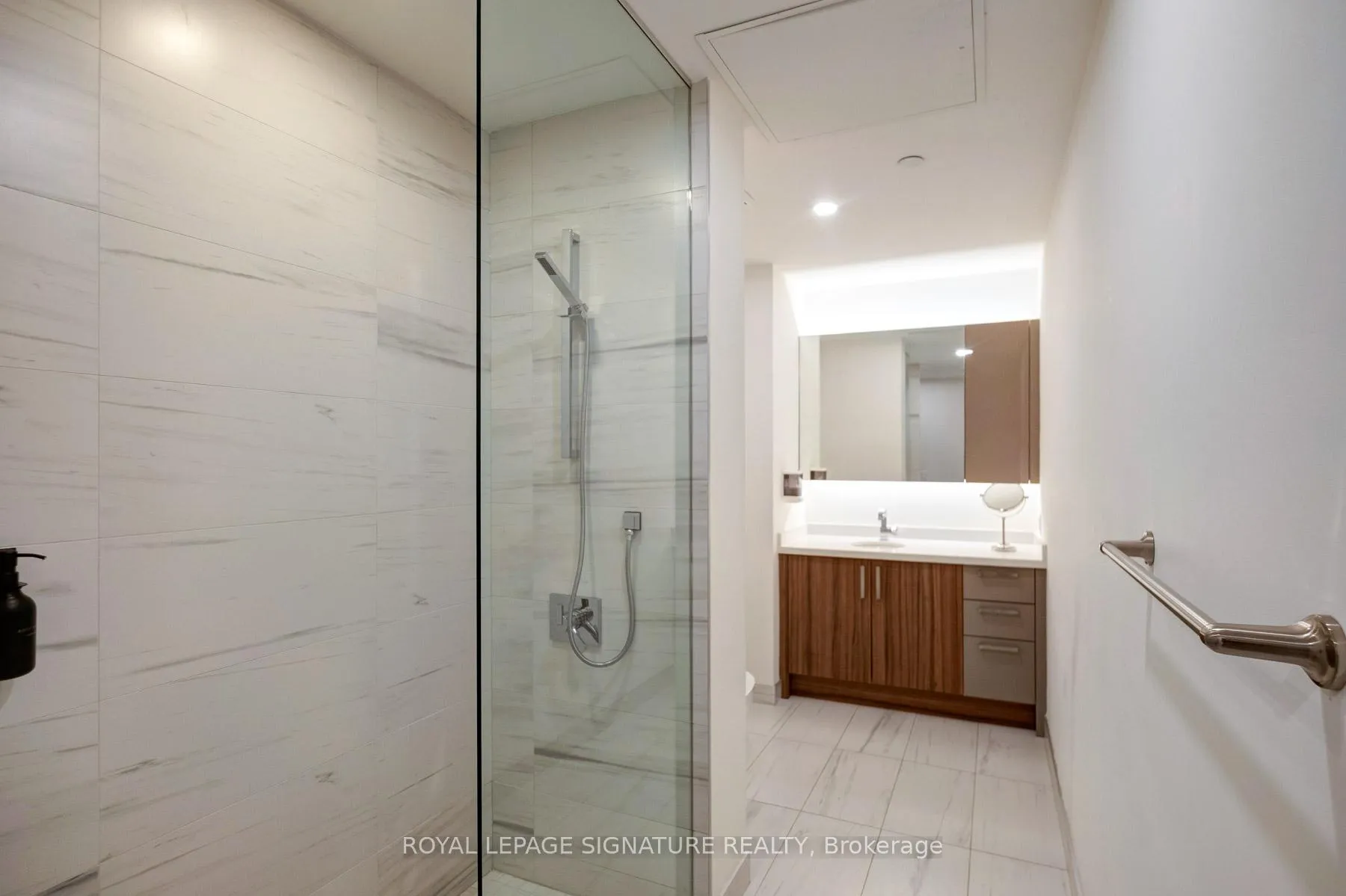 Photo 43 of Unit 303, 285 Avenue Road, Toronto, The Annex — HOMEH