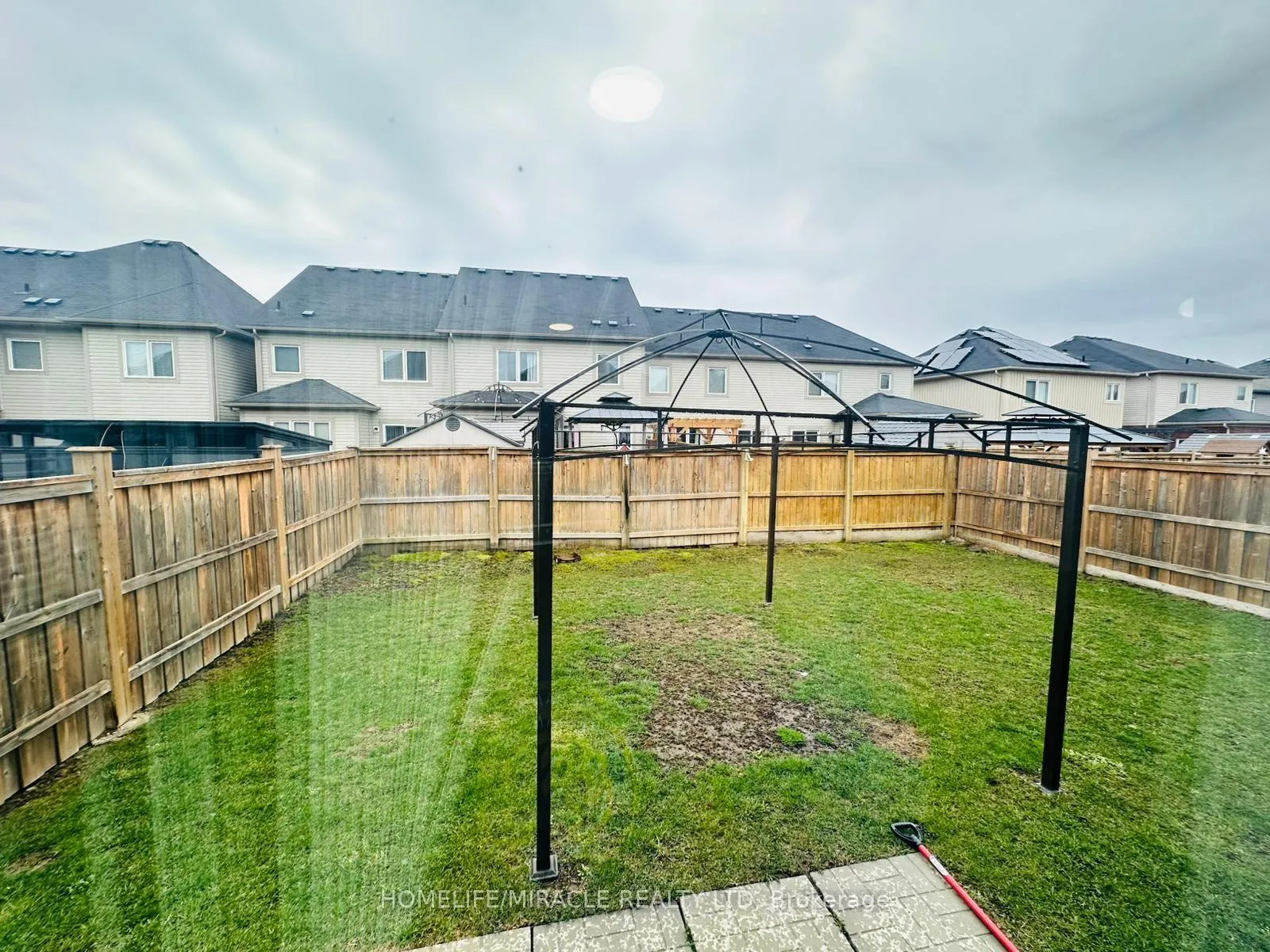 Photo 23 of 103 William Fair Drive, Clarington, Bowmanville — HOMEH