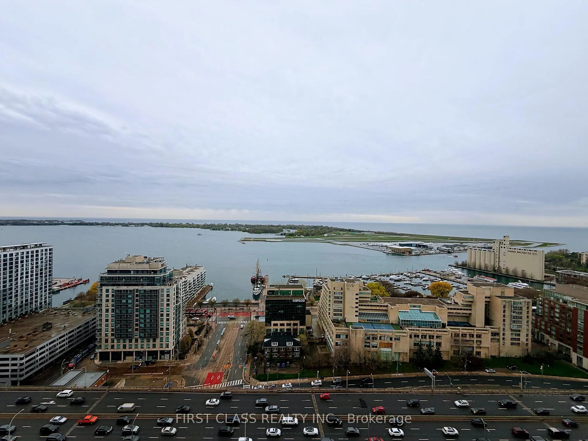 Photo 16 of Unit 3210, 11 Brunel Court, Toronto, Waterfront Communities — HOMEH