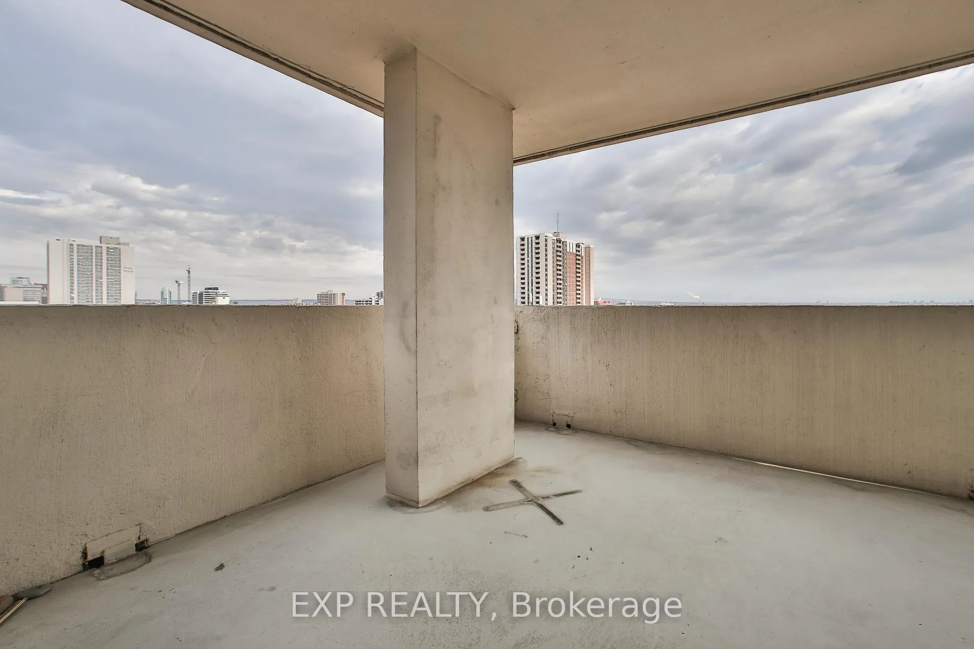 Photo 13 of Unit 802, 432 Main Street E, Hamilton, Stinson — HOMEH