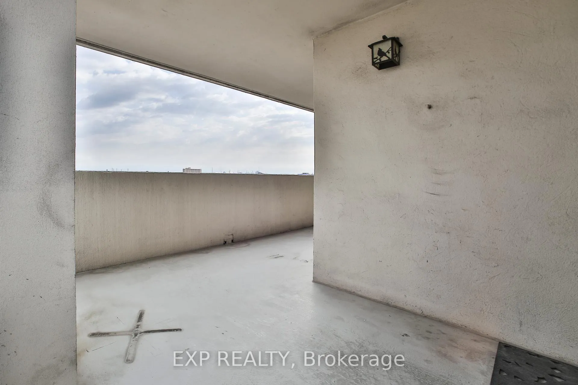 Photo 16 of Unit 802, 432 Main Street E, Hamilton, Stinson — HOMEH