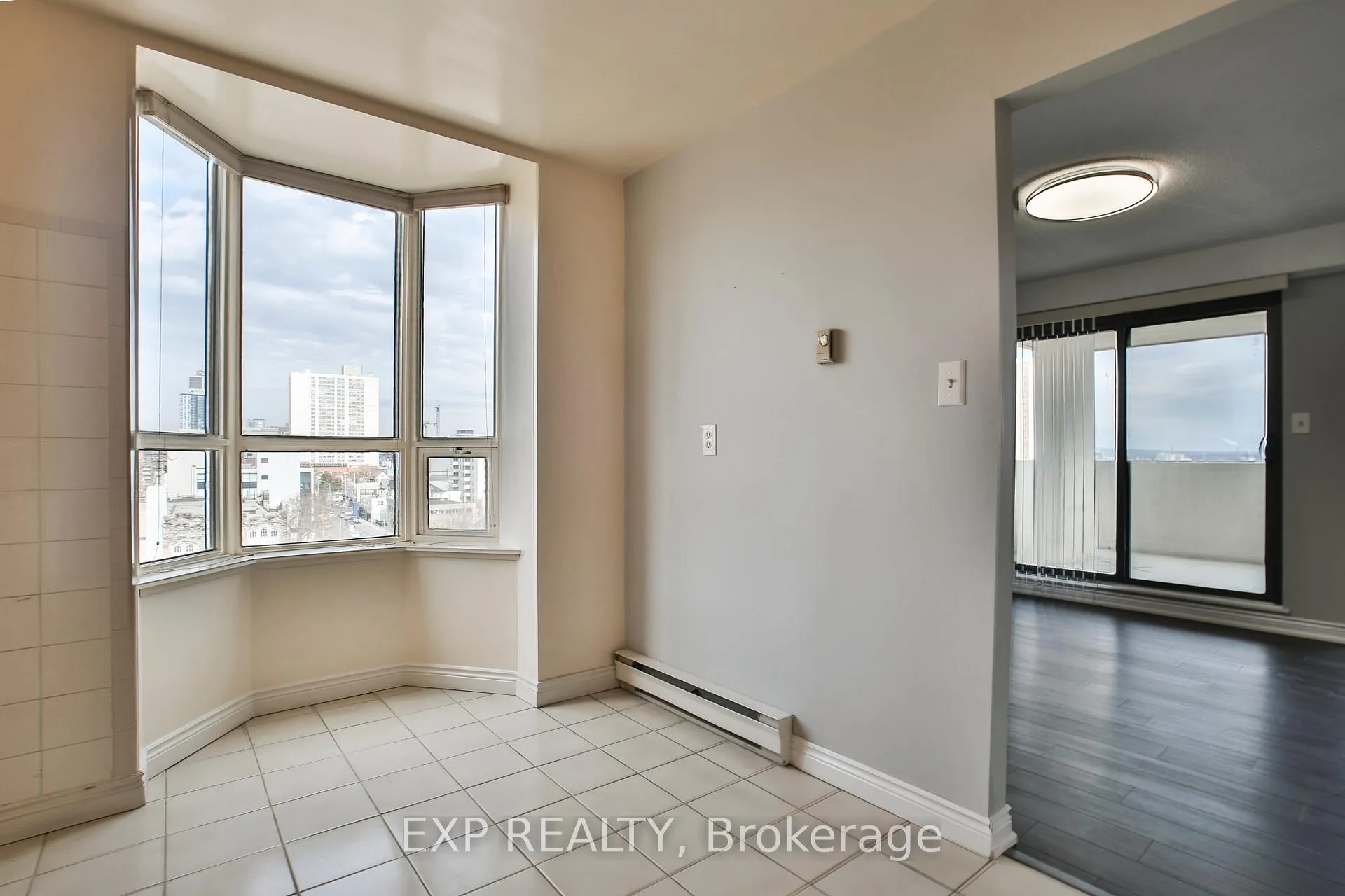 Photo 21 of Unit 802, 432 Main Street E, Hamilton, Stinson — HOMEH