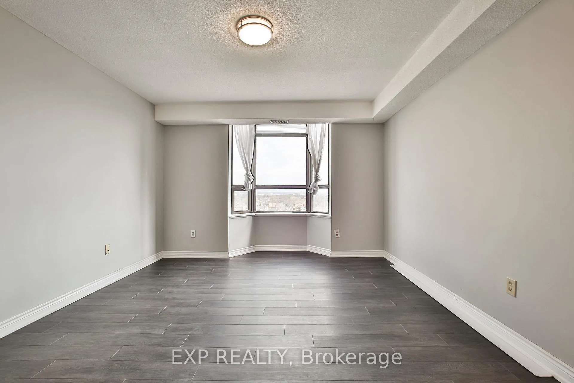 Photo 23 of Unit 802, 432 Main Street E, Hamilton, Stinson — HOMEH