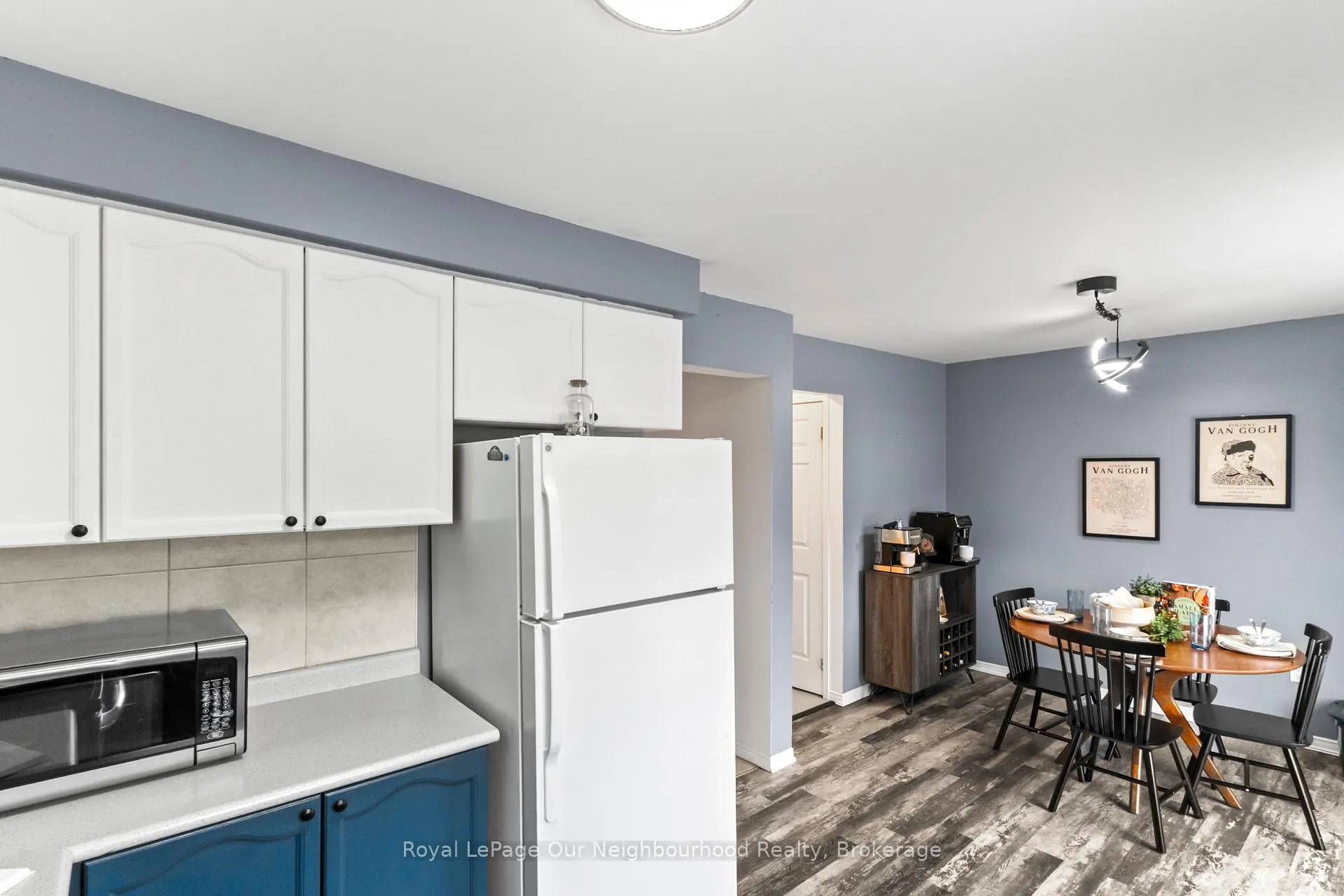 Photo 9 of 61 Fry Crescent, Clarington, Bowmanville — HOMEH