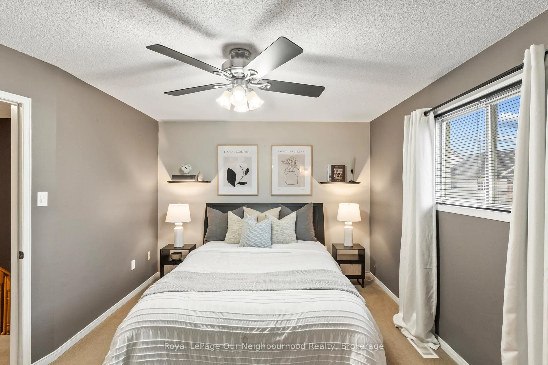 Photo 11 of 61 Fry Crescent, Clarington, Bowmanville — HOMEH