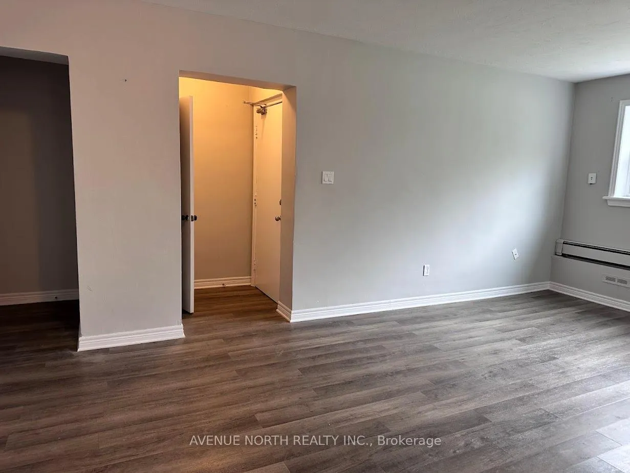 Photo 6 of Unit 1, 1170 Dover Crescent, Ottawa, Carlington — HOMEH