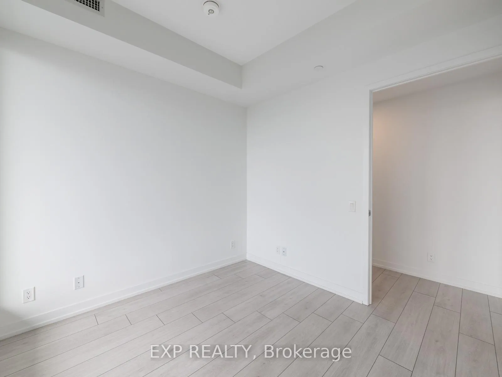 Photo 10 of Unit 3101, 898 Portage Parkway, Vaughan, Vaughan Corporate Centre — HOMEH