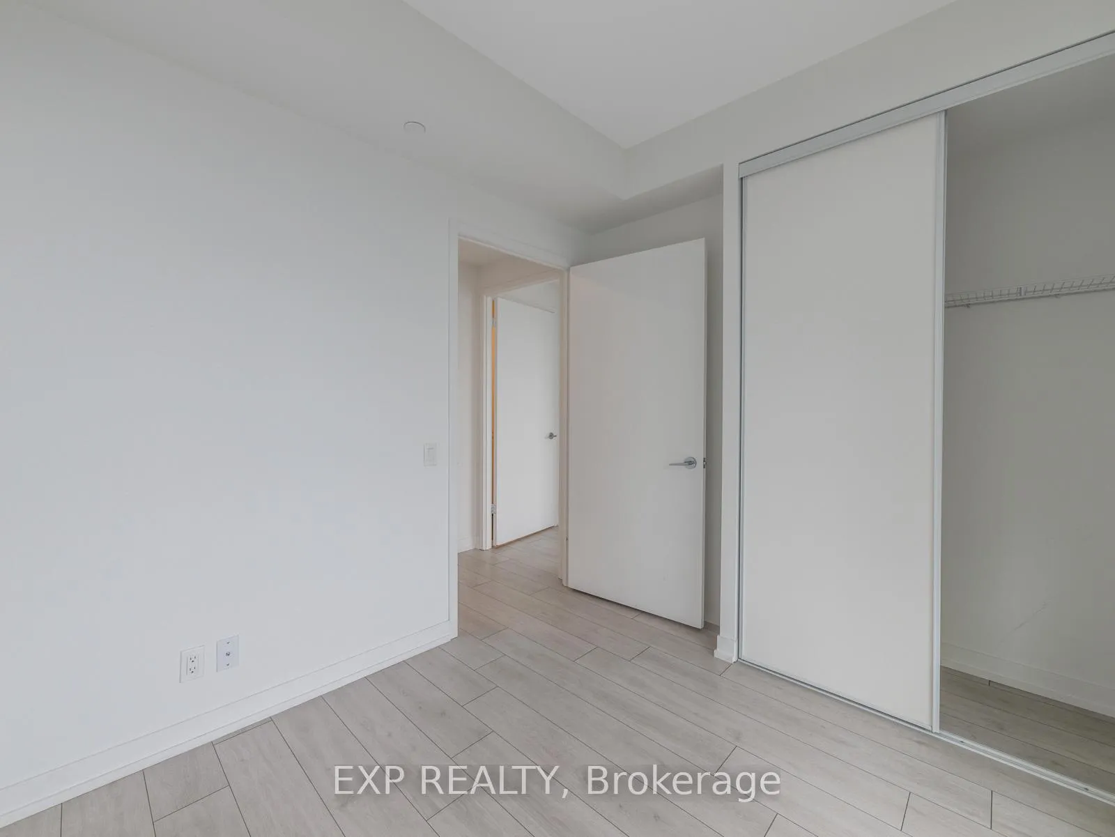 Photo 11 of Unit 3101, 898 Portage Parkway, Vaughan, Vaughan Corporate Centre — HOMEH