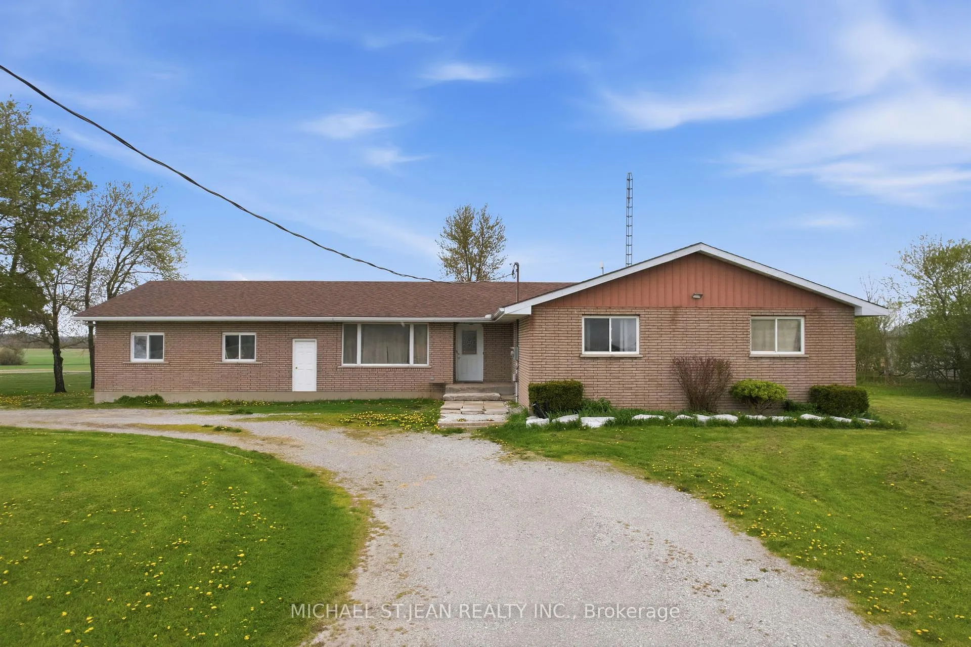Photo 2 of 2264 Regional Rd 55, Haldimand — HOMEH
