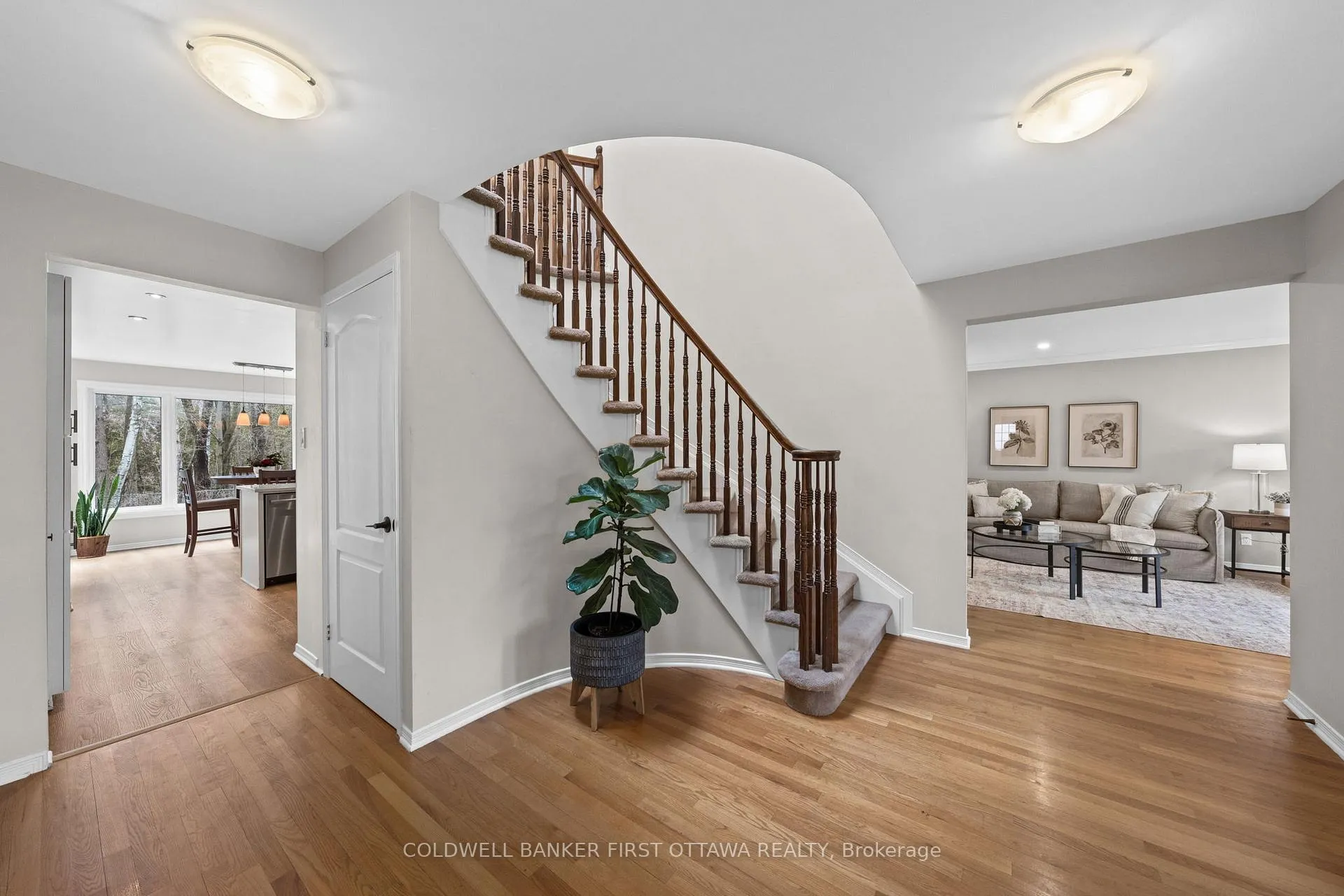 Photo 5 of 1645 Des Ravins Place, Ottawa, Chapel Hill — HOMEH