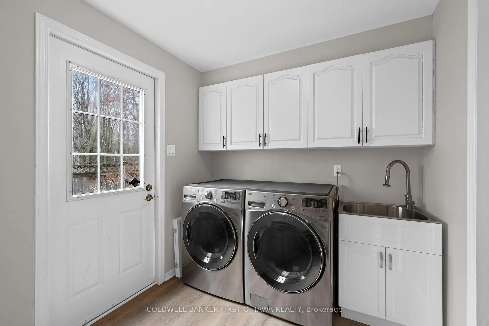 Photo 19 of 1645 Des Ravins Place, Ottawa, Chapel Hill — HOMEH