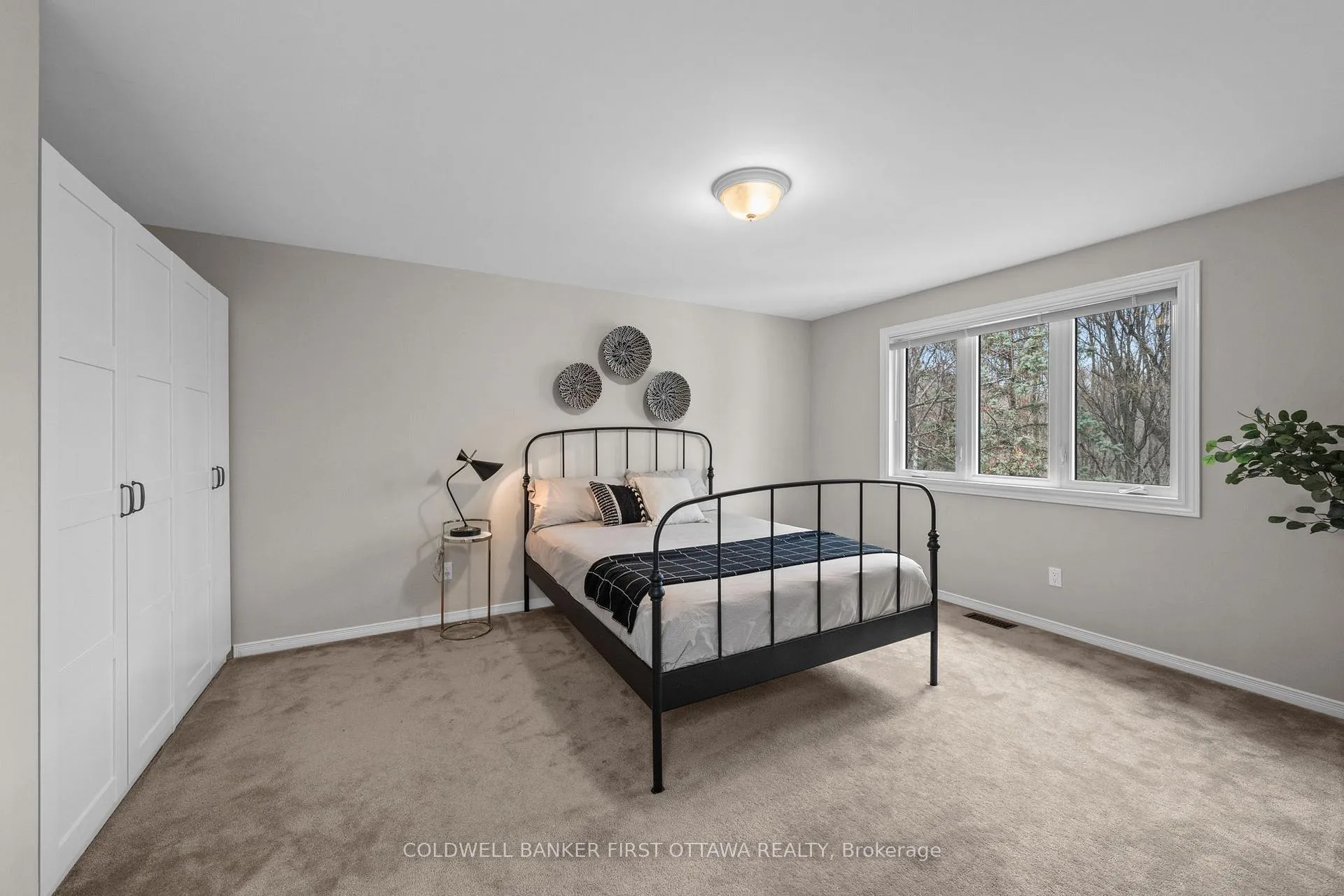 Photo 25 of 1645 Des Ravins Place, Ottawa, Chapel Hill — HOMEH